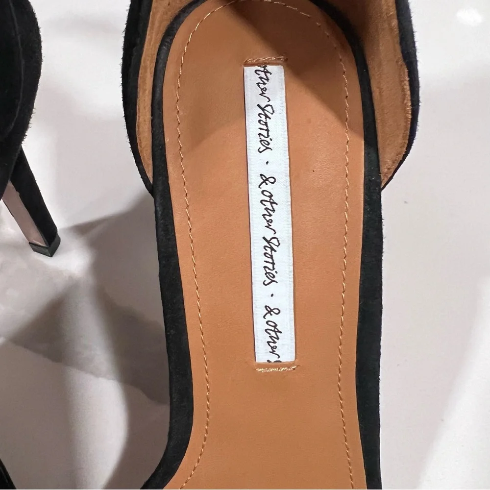 & Other Stories suede brand details